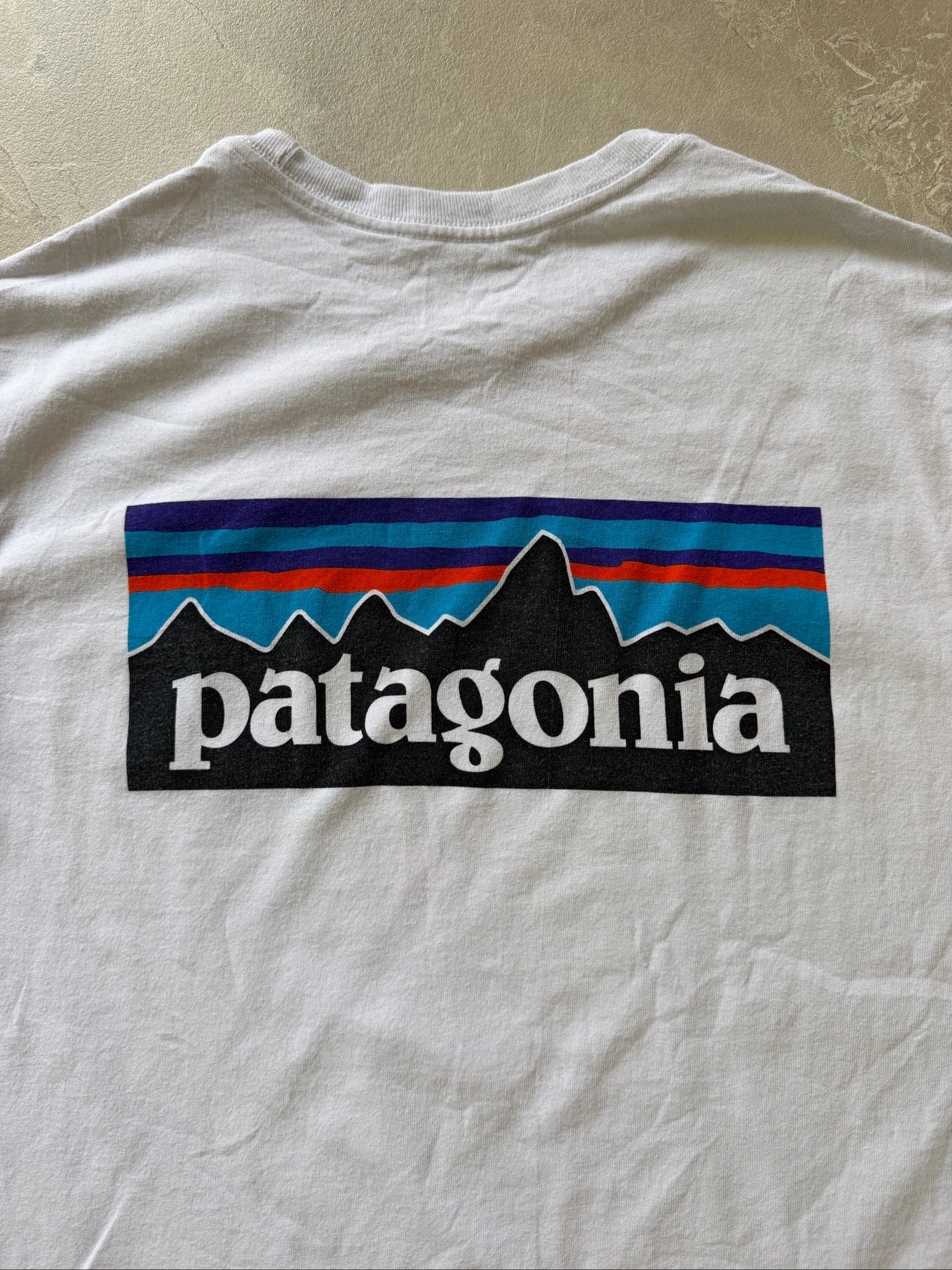 Patagonia white t-shirt size M - very good condition – photo 5